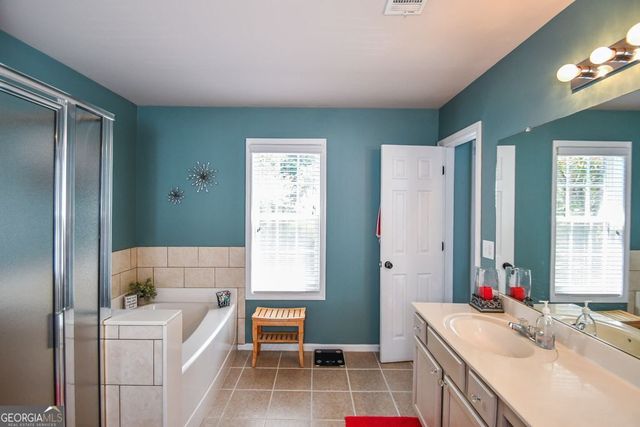 1093 SCALES Road, Suwanee, GA 30024