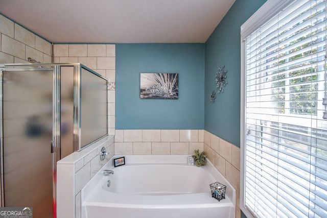 1093 SCALES Road, Suwanee, GA 30024