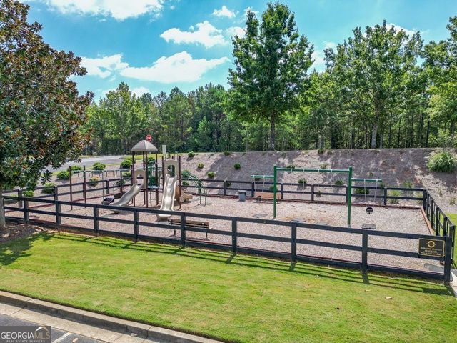 1093 SCALES Road, Suwanee, GA 30024