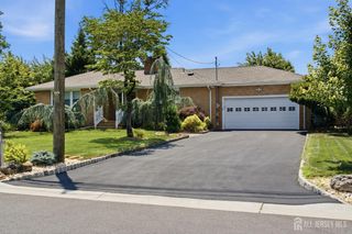 1520 Evelyn Avenue, North Brunswick, NJ 08902