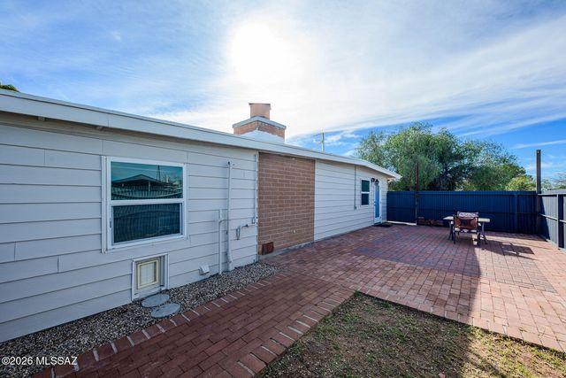7471 E Victoria Drive, Tucson, AZ 85730