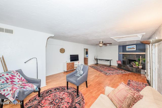 7471 E Victoria Drive, Tucson, AZ 85730