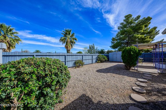 7471 E Victoria Drive, Tucson, AZ 85730