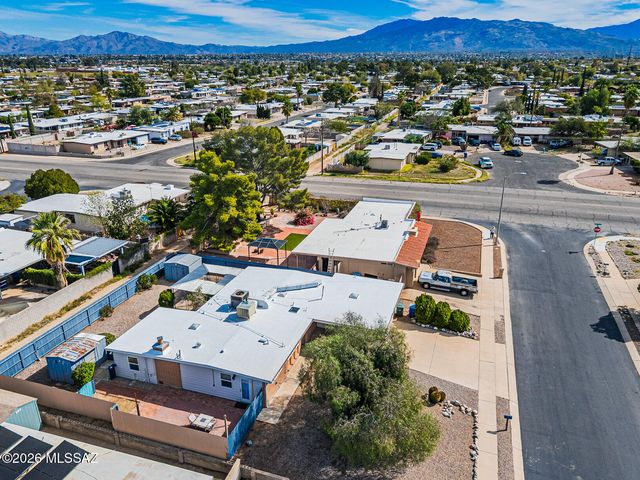 7471 E Victoria Drive, Tucson, AZ 85730