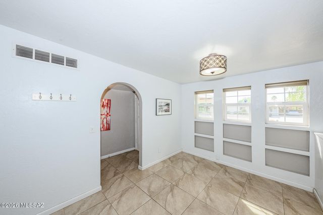 7471 E Victoria Drive, Tucson, AZ 85730