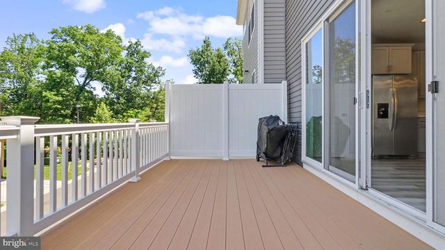 7607 PRESIDENTIAL PKWY, Upper Marlboro, MD 20774