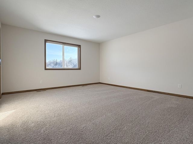 14262 277th Avenue NW, Zimmerman, MN 55398