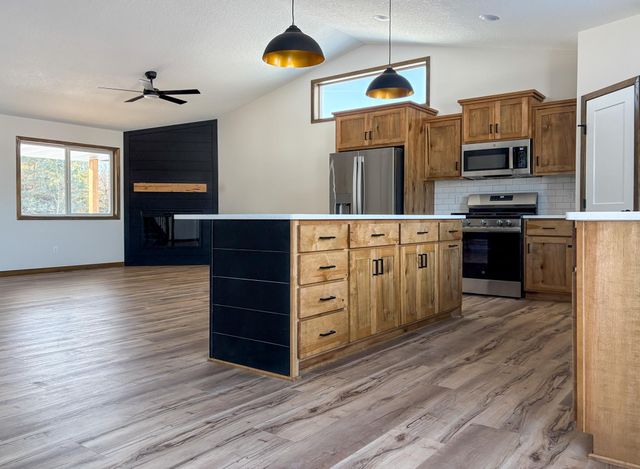 14262 277th Avenue NW, Zimmerman, MN 55398