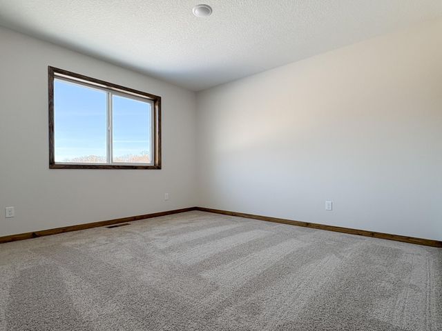 14262 277th Avenue NW, Zimmerman, MN 55398