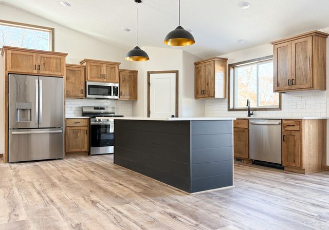 14262 277th Avenue NW, Zimmerman, MN 55398