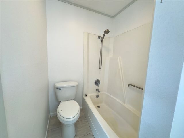 2611 Rustling Oaks Drive, Bryan, TX 77802