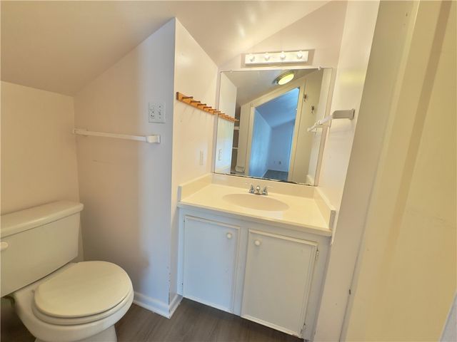 2611 Rustling Oaks Drive, Bryan, TX 77802