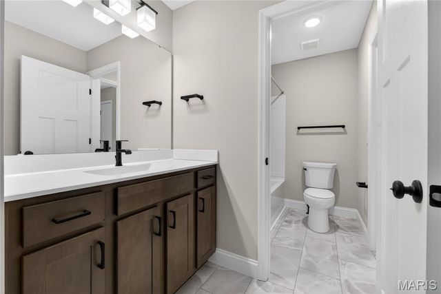 113 Royal Troon Drive, Dardenne Prairie, MO 63368