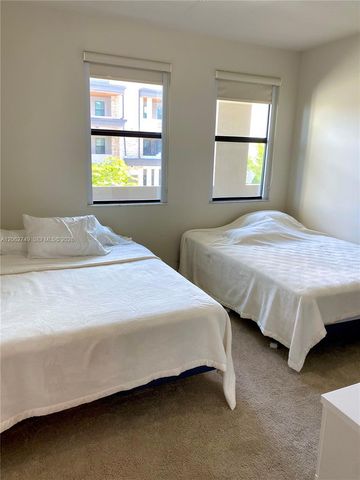 7805 NW 104th Ave 25, Doral, FL 33178