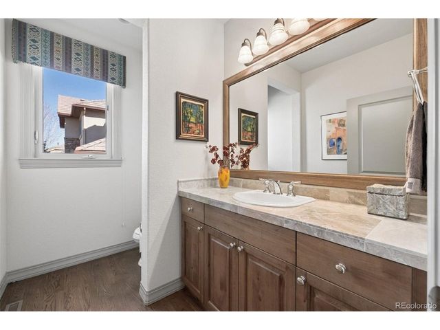 6893 S Netherland Way, Aurora, CO 80016