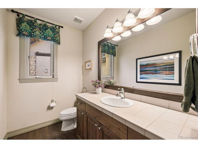 6893 S Netherland Way, Aurora, CO 80016