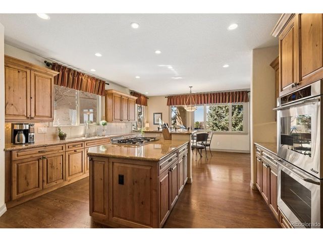 6893 S Netherland Way, Aurora, CO 80016