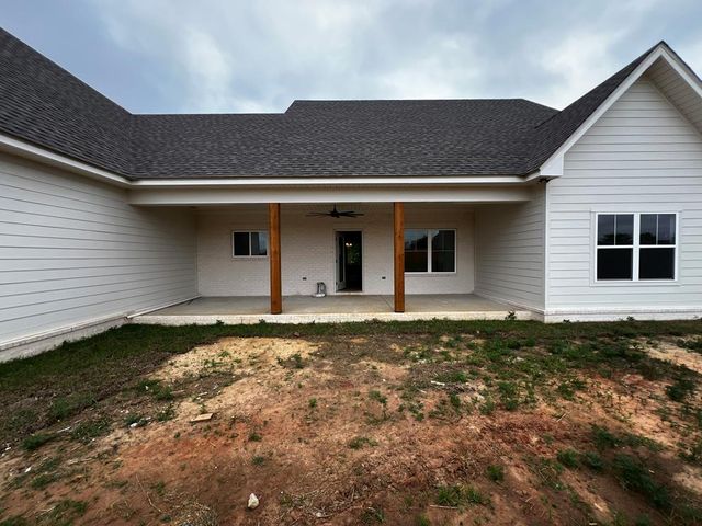 122 Weeping Willow Trail, Headland, AL 36345