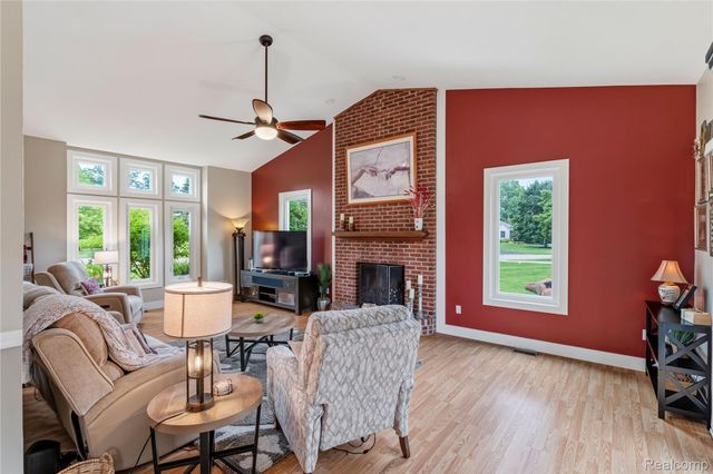 12949 Millbrooke Way, Green Oak Township, MI 48178