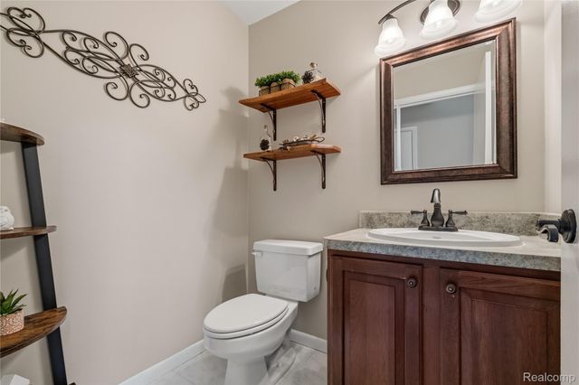 12949 Millbrooke Way, Green Oak Township, MI 48178