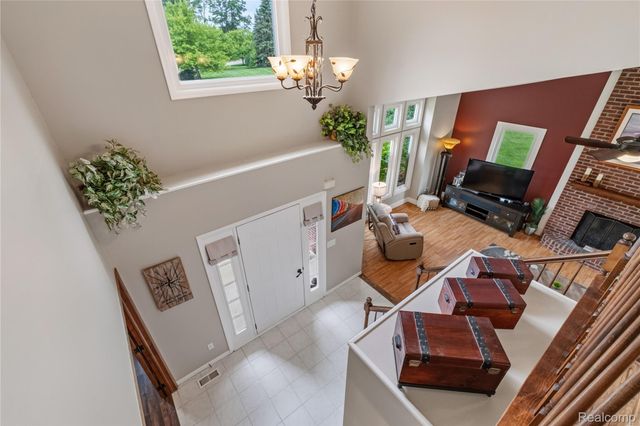 12949 Millbrooke Way, Green Oak Township, MI 48178