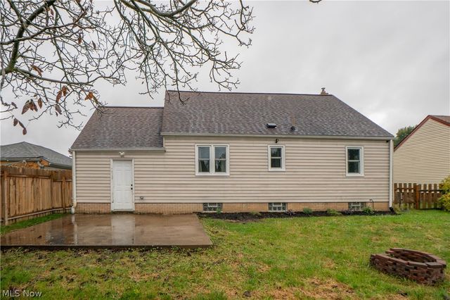 3809 Frazer Avenue NW, Canton, OH 44709