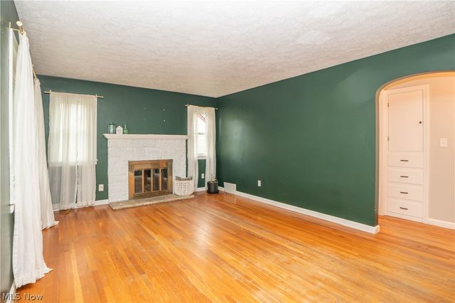 3809 Frazer Avenue NW, Canton, OH 44709