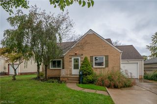 3809 Frazer Avenue NW, Canton, OH 44709
