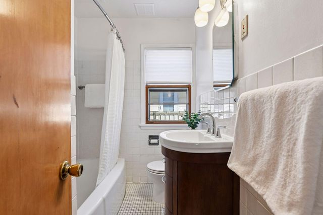 4412 Portland Avenue, Minneapolis, MN 55407