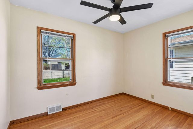 4412 Portland Avenue, Minneapolis, MN 55407