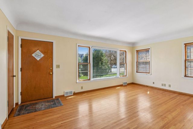 4412 Portland Avenue, Minneapolis, MN 55407