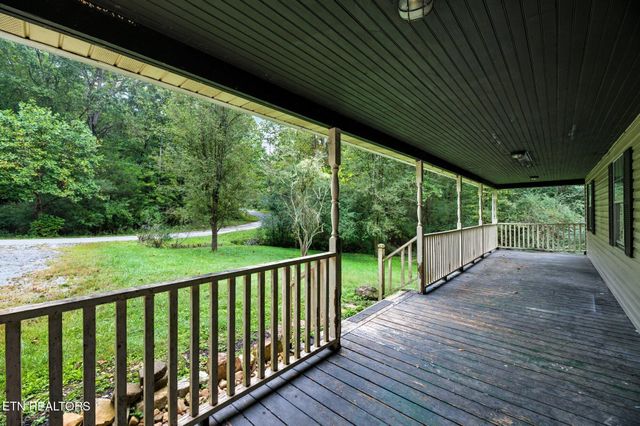 201 County Road 176, Athens, TN 37303