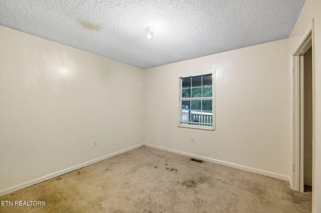 201 County Road 176, Athens, TN 37303