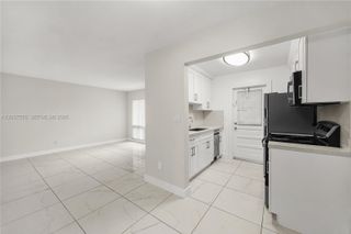 5141 Hollywood Boulevard 206, Hollywood, FL 33021