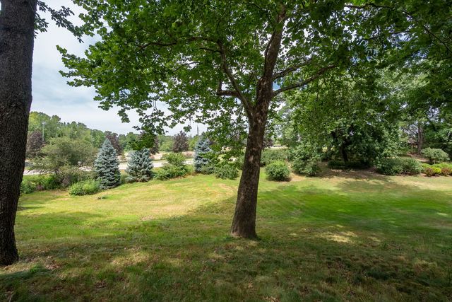 3517 26th Avenue A, Moline, IL 61265