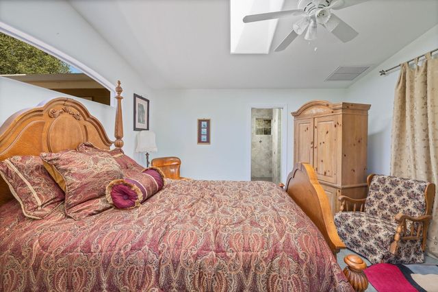 45544 Pine River Rd, Ahwahnee, CA 93601