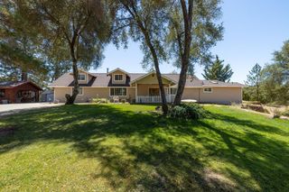 45544 Pine River Rd, Ahwahnee, CA 93601