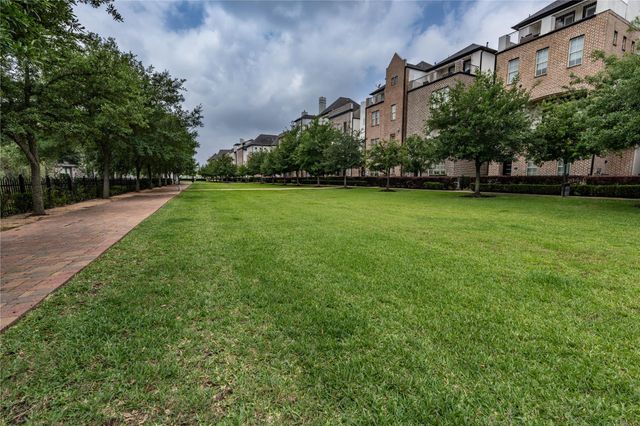 9429 London Bridge Station, Houston, TX 77045