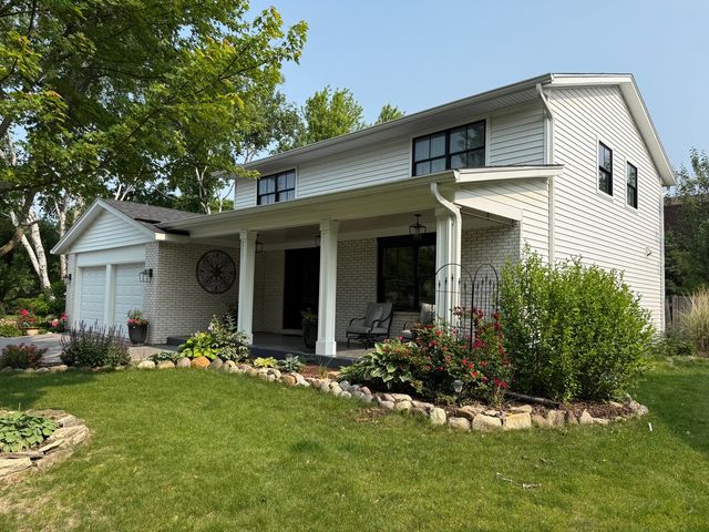 1303 Jane Avenue, Naperville, IL 60540