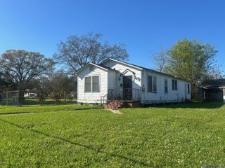 3761 North St, Baton Rouge, LA 70806