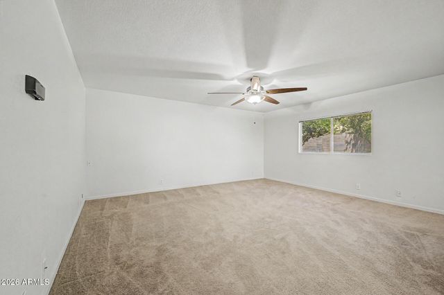 7672 W BETTY ELYSE Lane, Peoria, AZ 85382