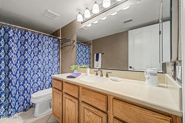 7672 W BETTY ELYSE Lane, Peoria, AZ 85382