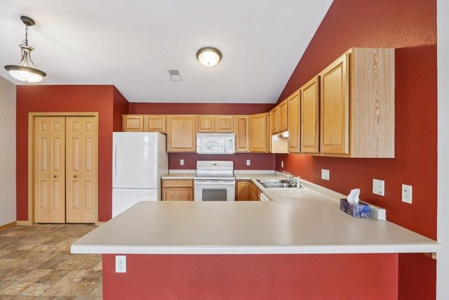 1608 Commonwealth Drive, Fort Atkinson, WI 53538