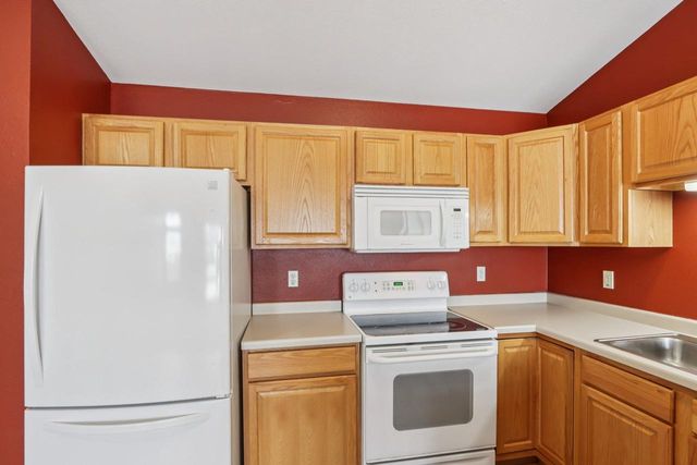 1608 Commonwealth Drive, Fort Atkinson, WI 53538