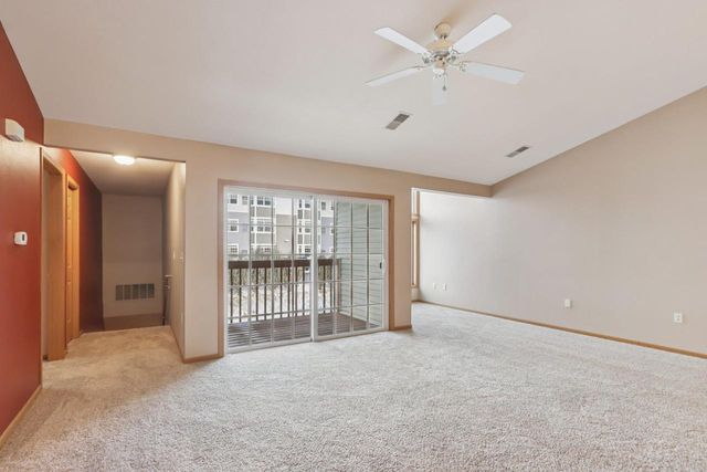 1608 Commonwealth Drive, Fort Atkinson, WI 53538