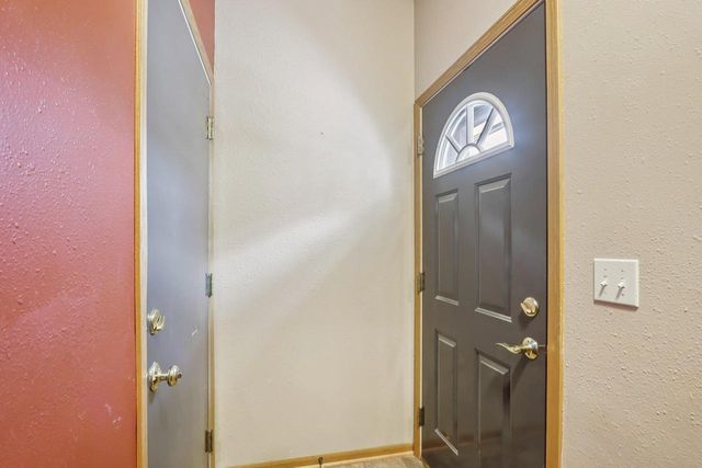 1608 Commonwealth Drive, Fort Atkinson, WI 53538