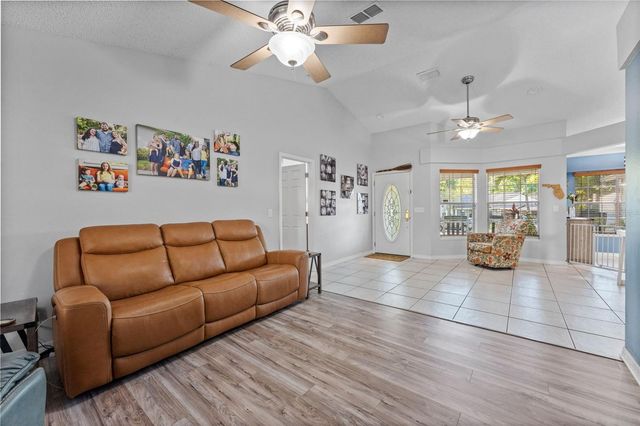 956 EDGEHILL DRIVE, Palm Harbor, FL 34684