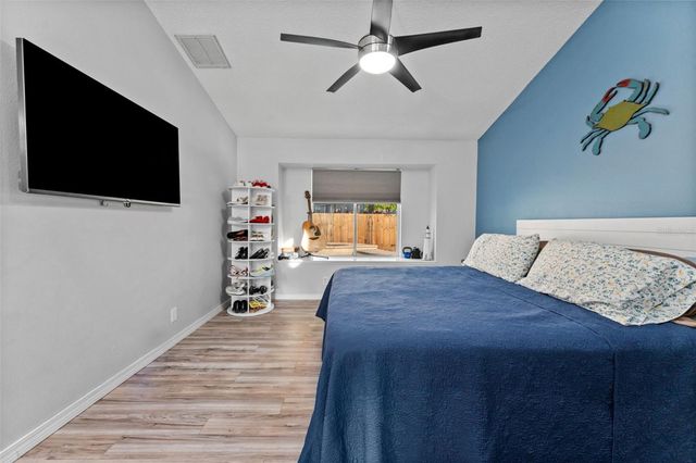 956 EDGEHILL DRIVE, Palm Harbor, FL 34684