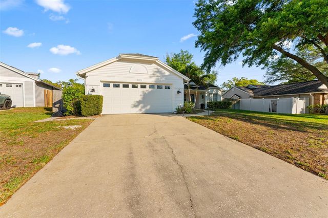 956 EDGEHILL DRIVE, Palm Harbor, FL 34684