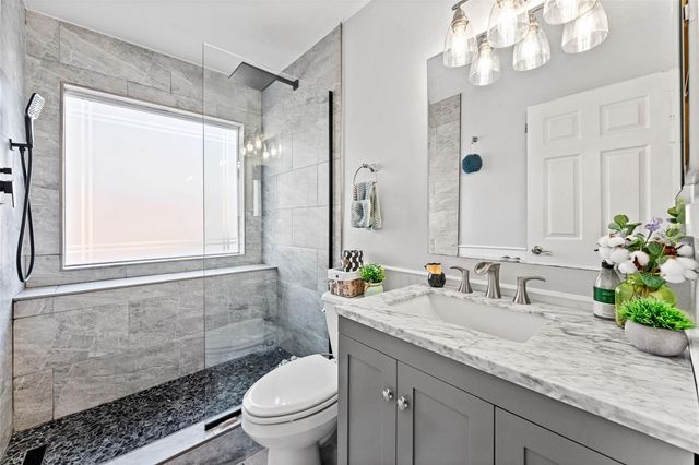 956 EDGEHILL DRIVE, Palm Harbor, FL 34684